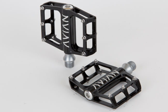 Avian Pariah Platform Pedal - 1