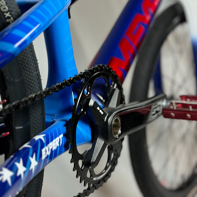 Meybo Custom HSX Carbon Expert Race Bike-Red/White/Blue - 7