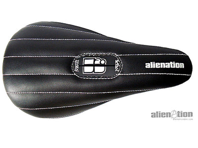 Alienation Slider MikRib Pivotal Seat-Black