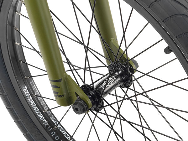 Sunday broadcaster bmx hot sale