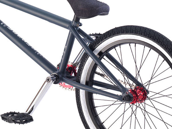 We The People 2014 VersusBMX Bike-Gray at J&R Bicycles – J&R 